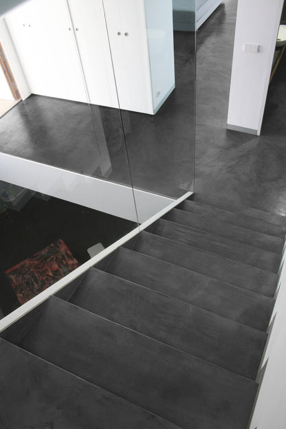 8-9m² Béton Ciré Jolie – Bodenset Küche & Badezimmer